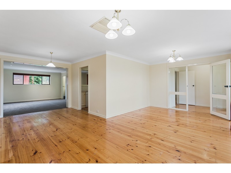 4 Rangeview Road, Happy Valley SA 5159