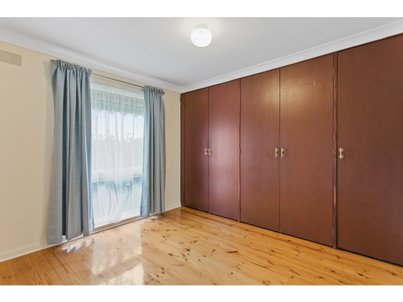 4 Rangeview Road, Happy Valley SA 5159