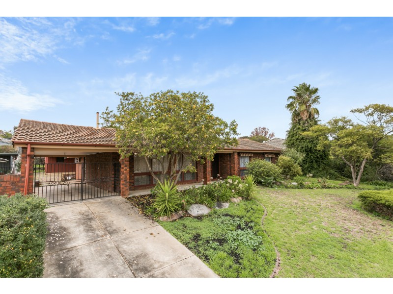 4 Rangeview Road, Happy Valley SA 5159
