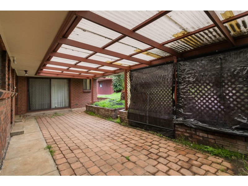 4 Rangeview Road, Happy Valley SA 5159