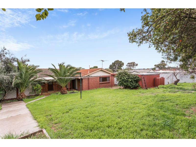 4 Rangeview Road, Happy Valley SA 5159