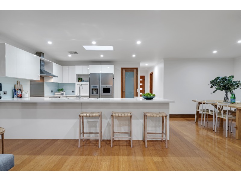 24 Broadbeach Drive, Maslin Beach SA 5170
