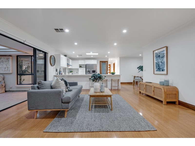 24 Broadbeach Drive, Maslin Beach SA 5170