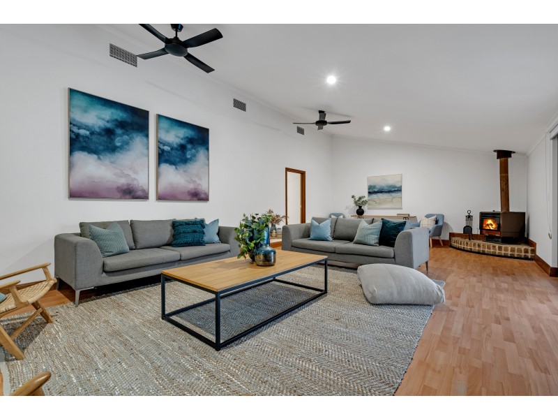 24 Broadbeach Drive, Maslin Beach SA 5170