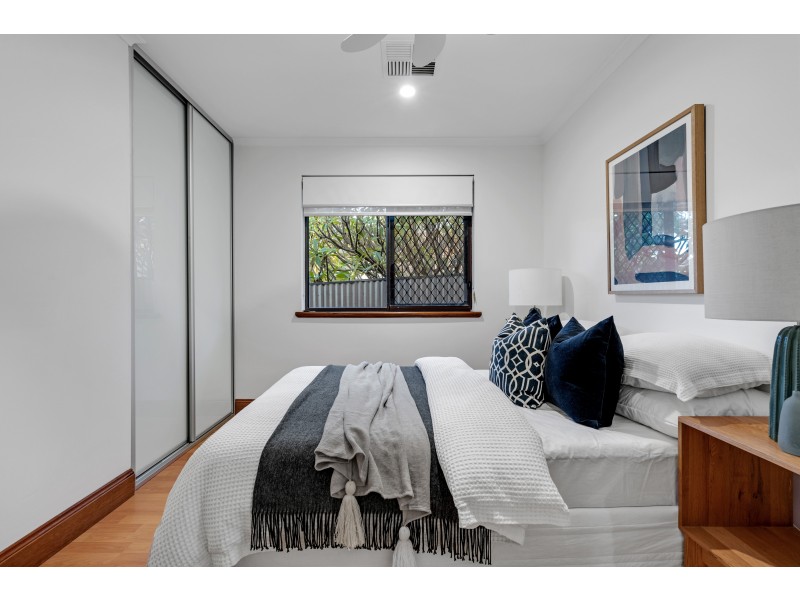 24 Broadbeach Drive, Maslin Beach SA 5170