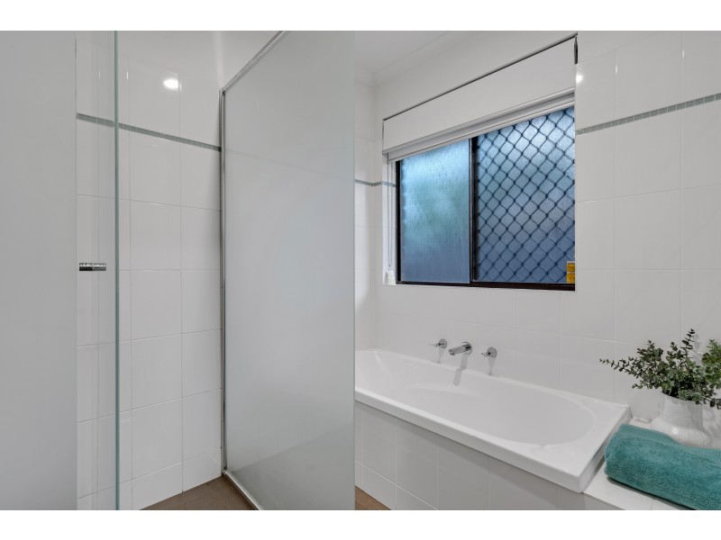 24 Broadbeach Drive, Maslin Beach SA 5170