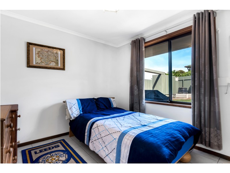 18 Ormiston Road, Morphett Vale SA 5162