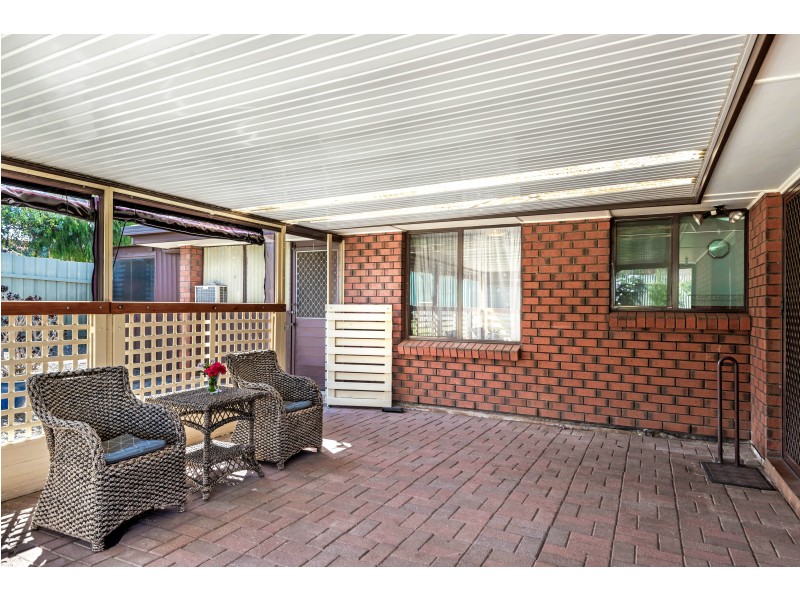 18 Ormiston Road, Morphett Vale SA 5162