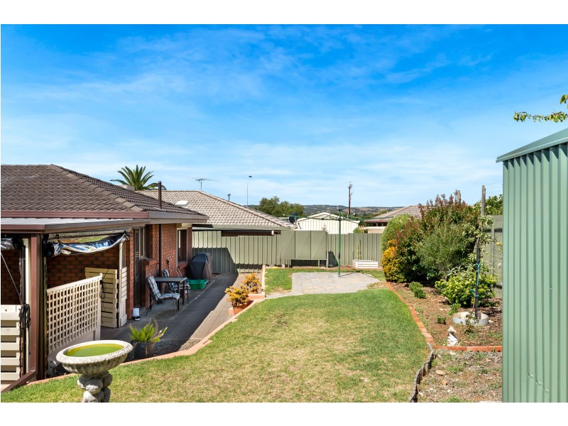 18 Ormiston Road, Morphett Vale SA 5162