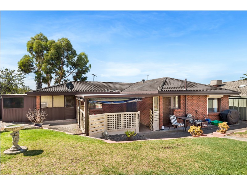 18 Ormiston Road, Morphett Vale SA 5162