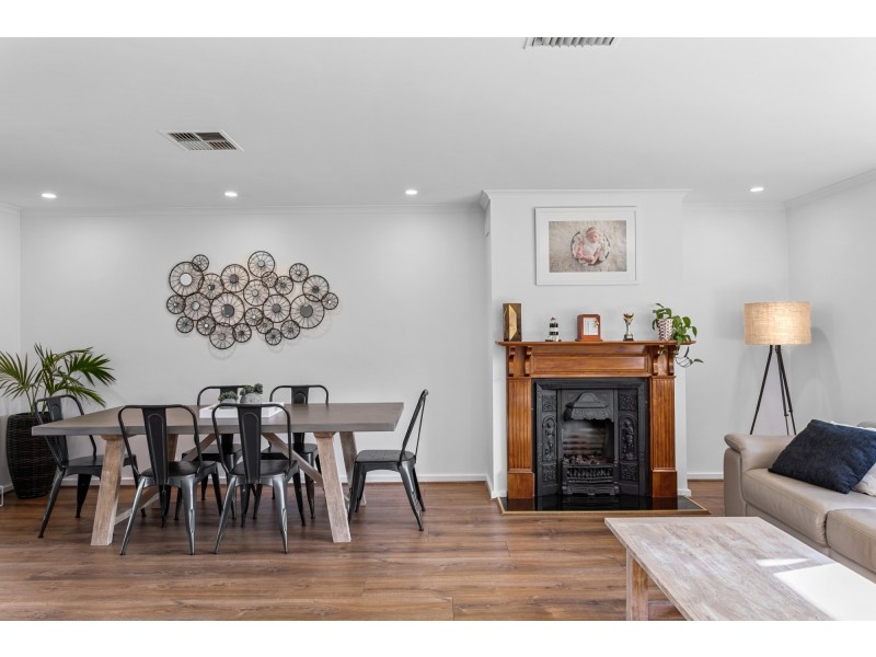 12 Irvine Street, Port Noarlunga SA 5167