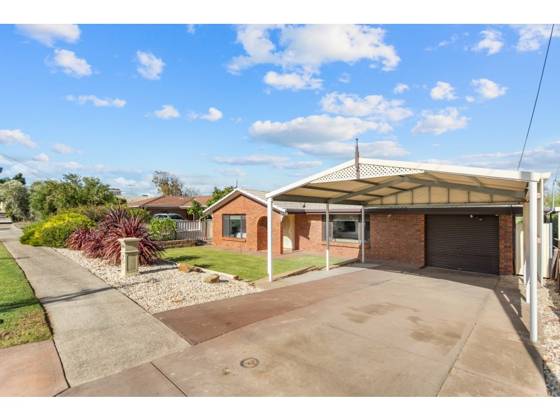 12 Irvine Street, Port Noarlunga SA 5167