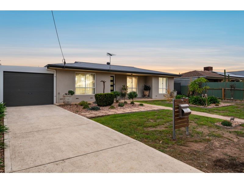 12 John Street, Old Noarlunga SA 5168