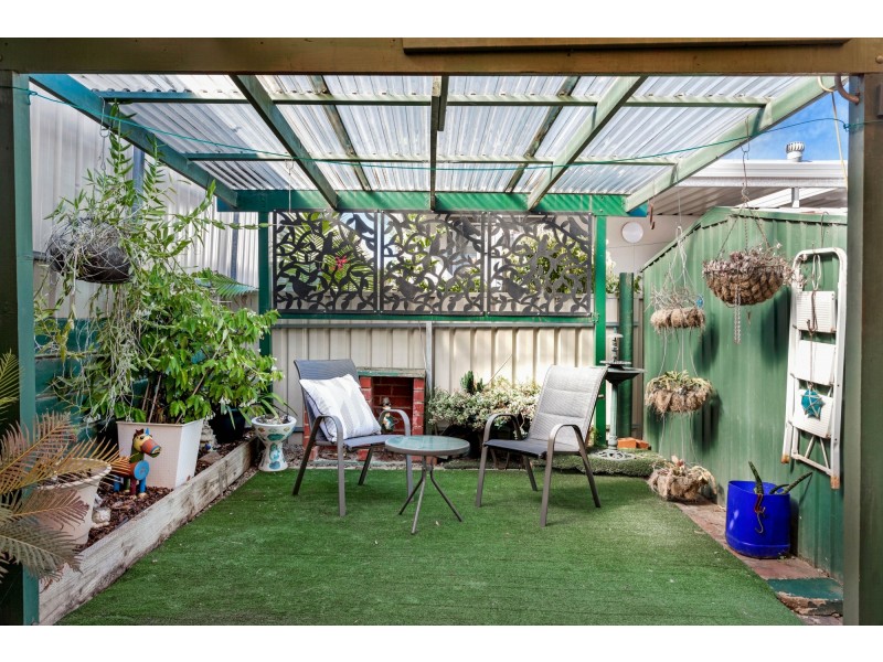 Cabin 147 Woodcroft/Lot 1 Bains Road, Woodcroft SA 5162