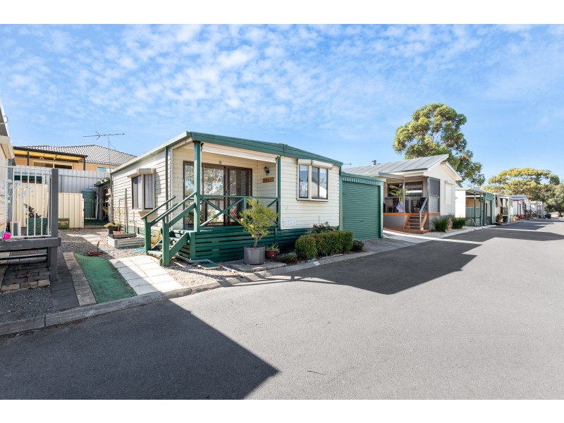 Cabin 147 Woodcroft/Lot 1 Bains Road, Woodcroft SA 5162