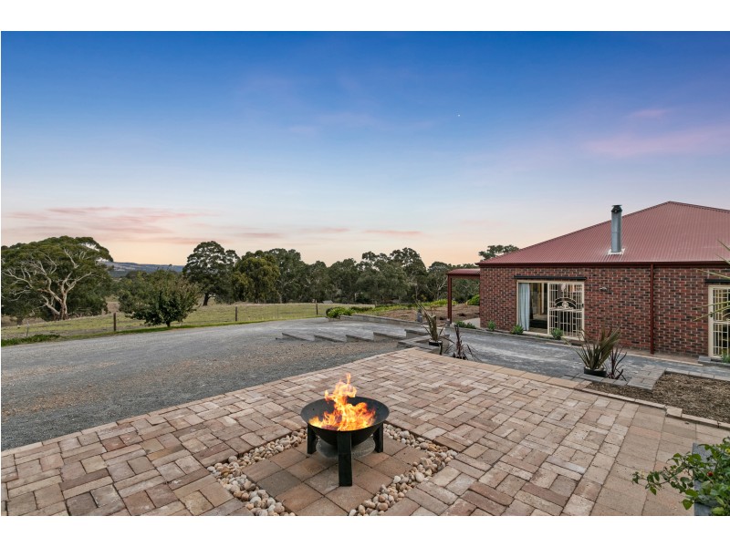 25 Bakers Gully Road, Kangarilla SA 5157