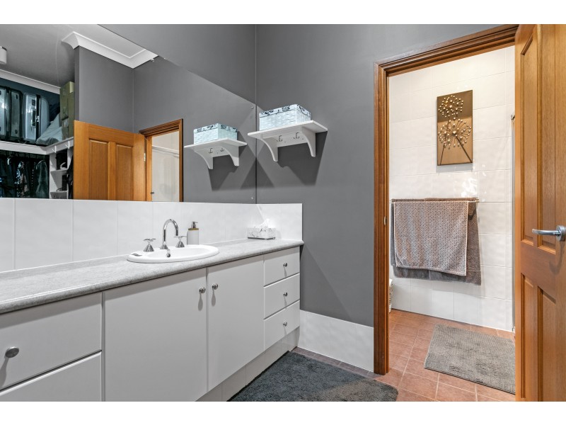 25 Bakers Gully Road, Kangarilla SA 5157