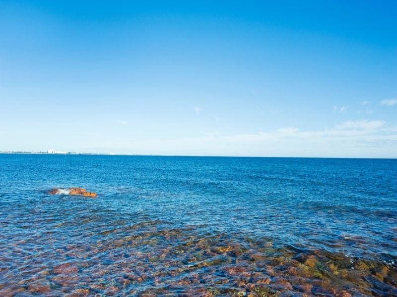 14 Meander Way, North Beach SA 5556