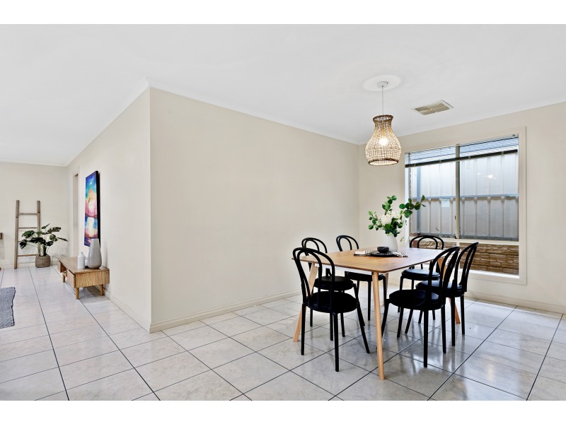 25 McGuire Court, Hackham SA 5163