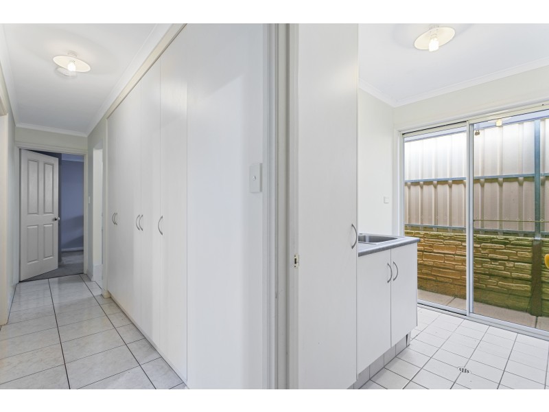 25 McGuire Court, Hackham SA 5163