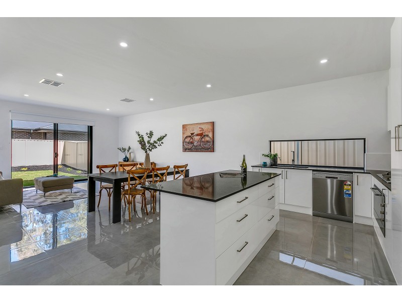 18C Ramsay Avenue, Seacombe Gardens SA 5047