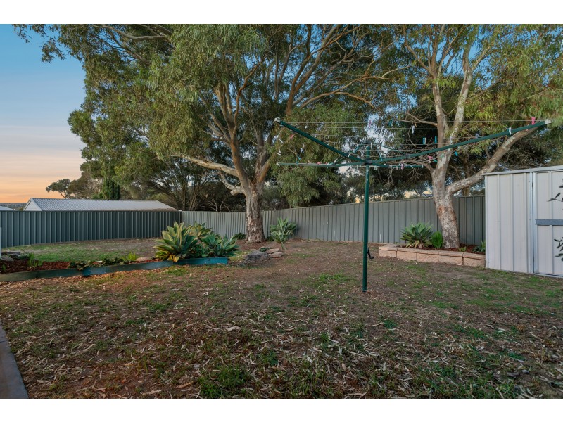 5 Watcombe Street, Moana SA 5169