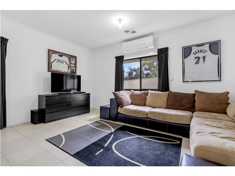 7 Madeleine Close, Morphett Vale SA 5162