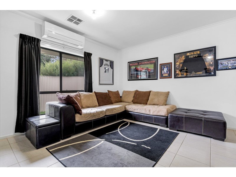 7 Madeleine Close, Morphett Vale SA 5162