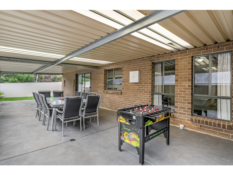 7 Madeleine Close, Morphett Vale SA 5162