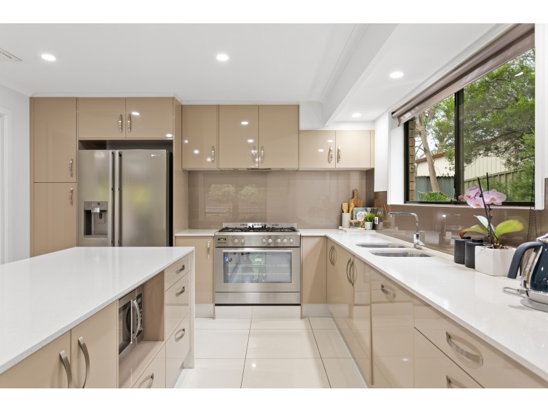 23 Tania Drive, Aberfoyle Park SA 5159