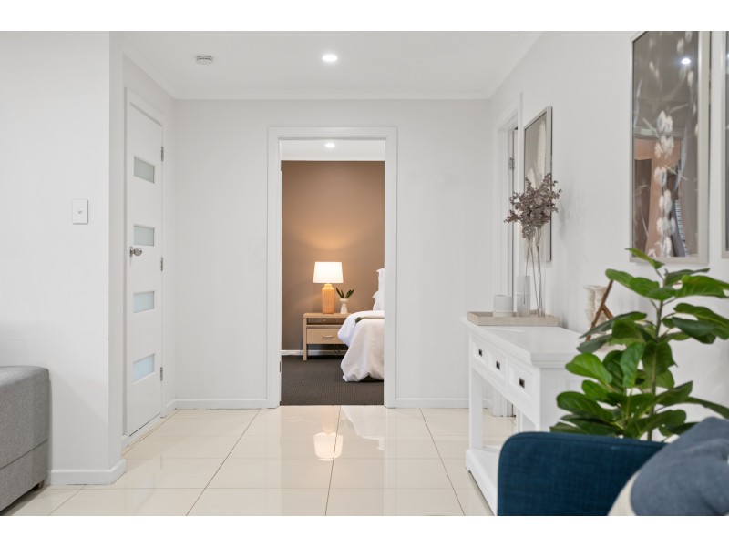 23 Tania Drive, Aberfoyle Park SA 5159