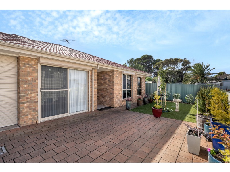 1 Maturin Avenue, Christies Beach SA 5165