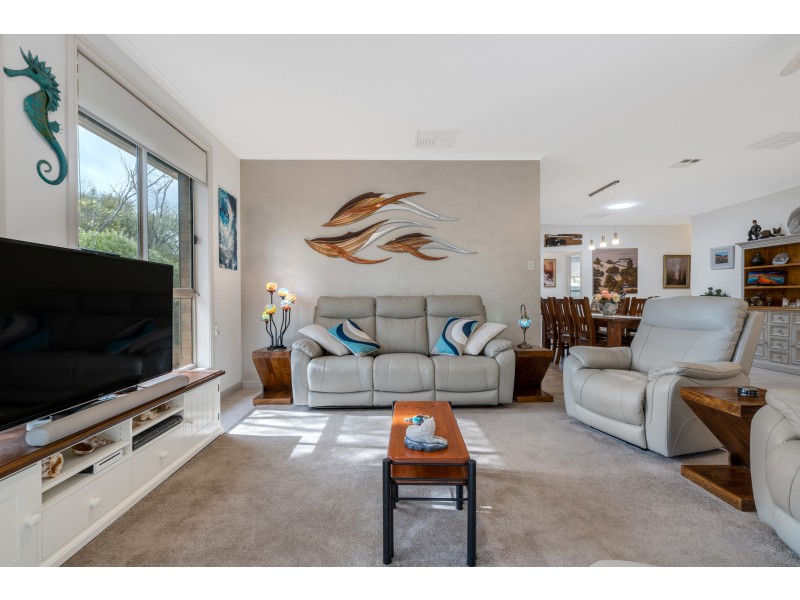 1 Maturin Avenue, Christies Beach SA 5165