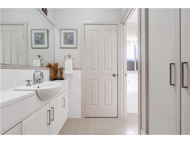 1 Maturin Avenue, Christies Beach SA 5165