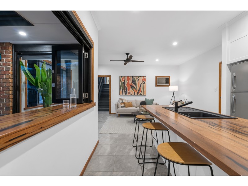 1 Pritchard Court, Flagstaff Hill SA 5159