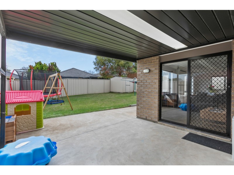 4 Lancewood Place, Huntfield Heights SA 5163