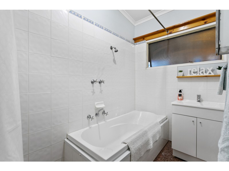 1A Bohun Place, Moana SA 5169
