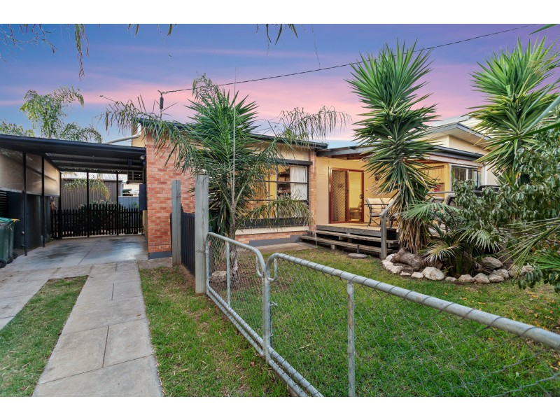 1A Bohun Place, Moana SA 5169