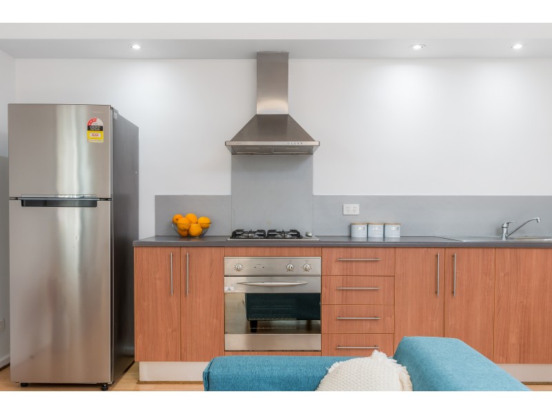 10/6 Pine Avenue, Glenelg North SA 5045