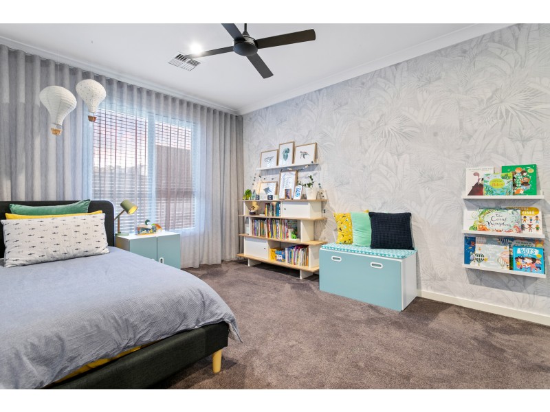 14 Macquarie Parade, Meadows SA 5201