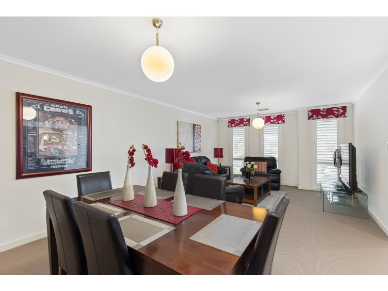 5 Esperance Boulevard, Seaford Rise SA 5169