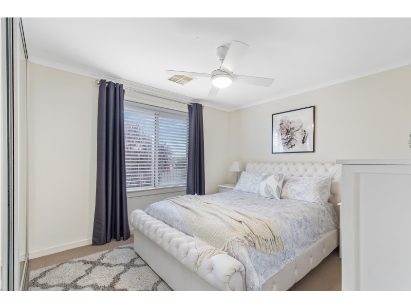 5 Esperance Boulevard, Seaford Rise SA 5169