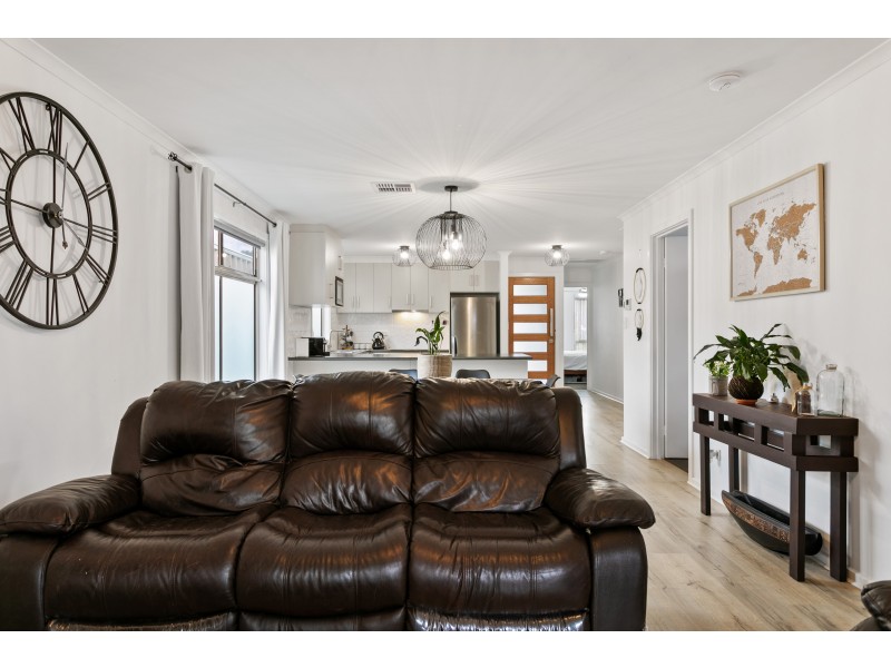 34a Sunningdale Drive, Christie Downs SA 5164