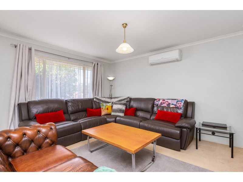 17 Merrivale Drive, Happy Valley SA 5159