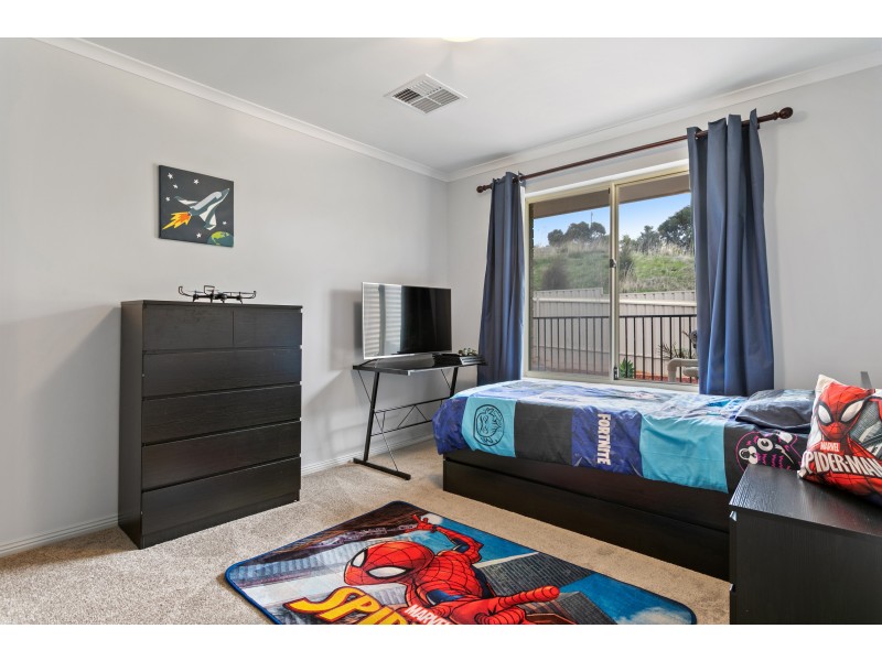 19 Sylvan Circuit, Noarlunga Downs SA 5168