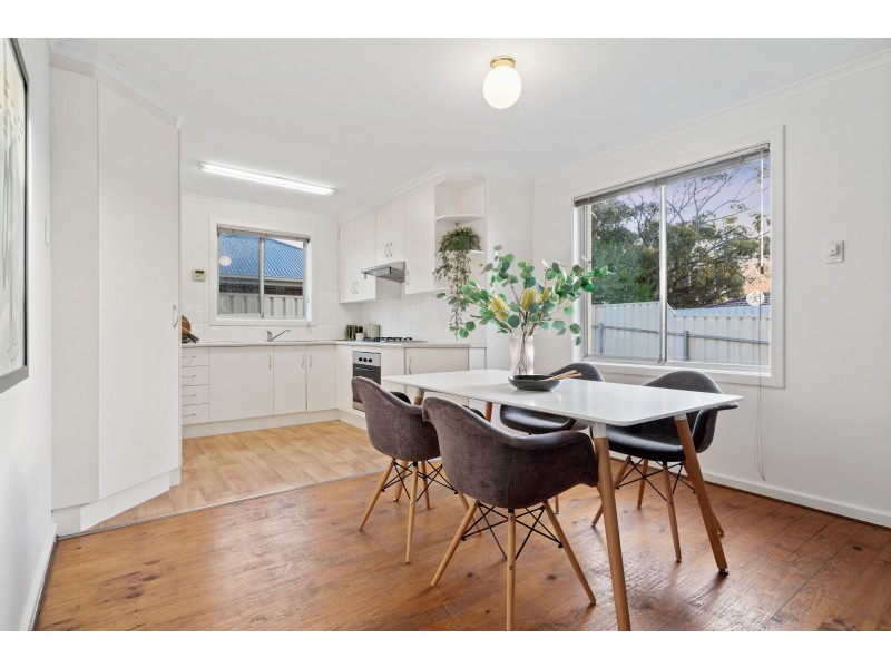 17 Dominic Crescent, Morphett Vale SA 5162