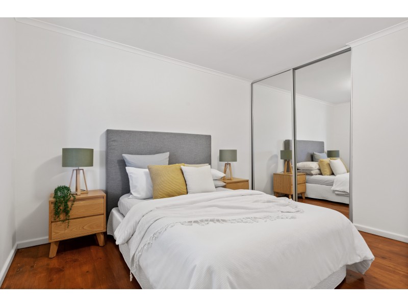 17 Dominic Crescent, Morphett Vale SA 5162