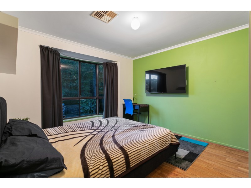 6 Headland Crescent, Woodcroft SA 5162