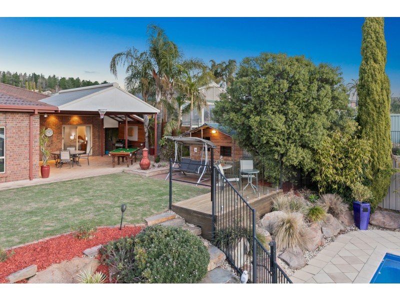 6 Headland Crescent, Woodcroft SA 5162