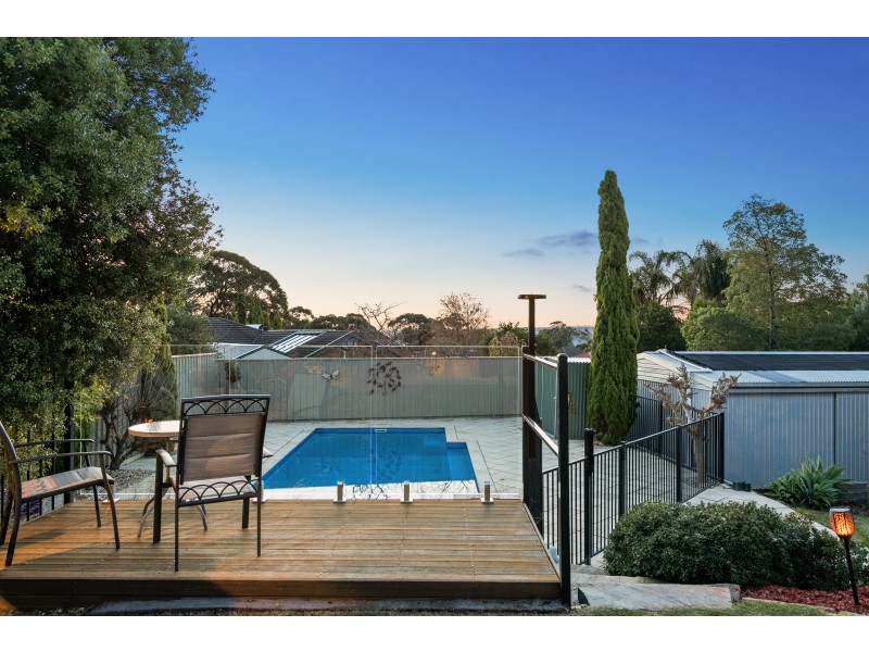 6 Headland Crescent, Woodcroft SA 5162